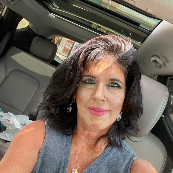 Meet your Posher, Keri - Picture 6 of 15